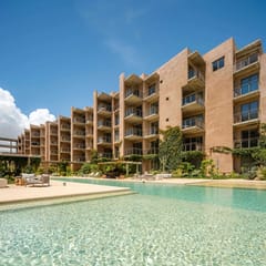 Breezy 2BR Ground-Level Hideaway | Pool, Parking & Great Location