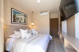 Contemporary 2BR Getaway | Upper Floor | Gated Complex