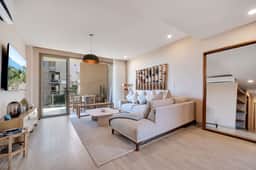 Walk to the Beach from Your 3BR Las Arenas Retreat! - Image 2