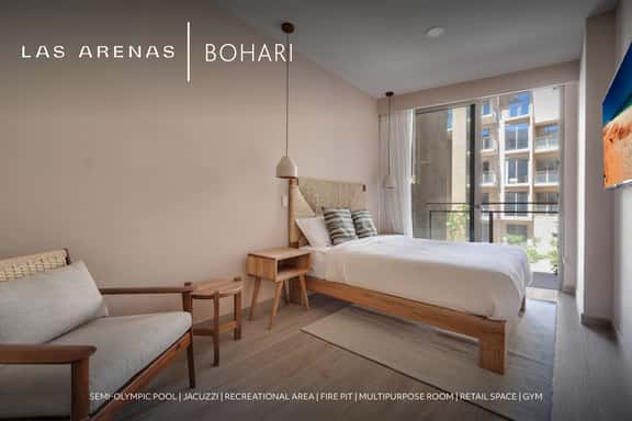 Upper Floor Sunset Views. Designer Condo - Image 1