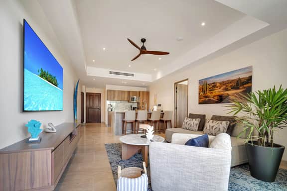 One Bedroom Pool View with Plunge Pool