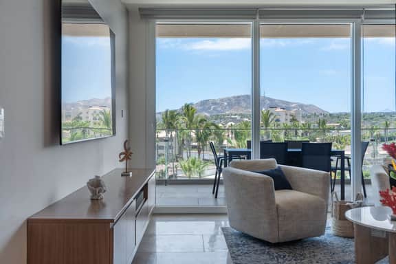 Two Bedroom Ocean View Residence - Image 4